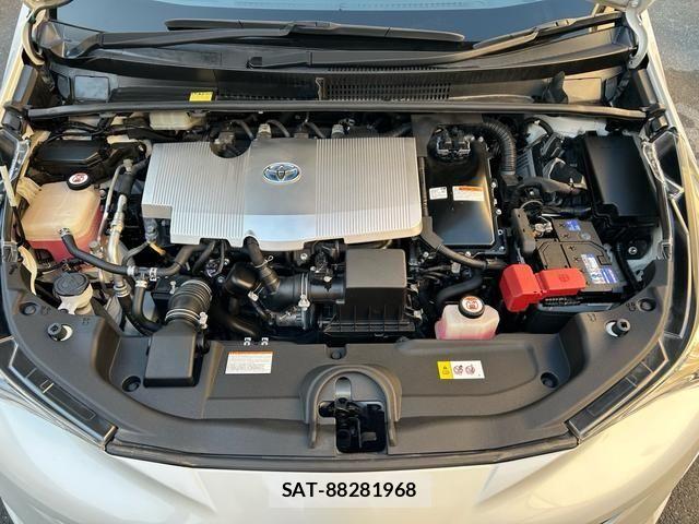 Toyota PRIUS 2016-06 7980641-28