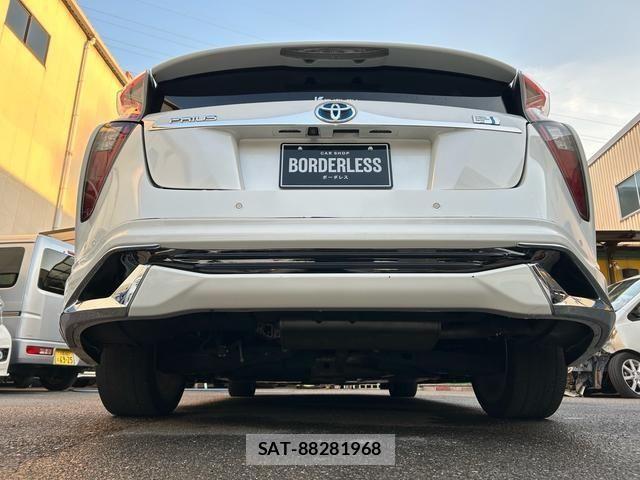 Toyota PRIUS 2016-06 7980641-5
