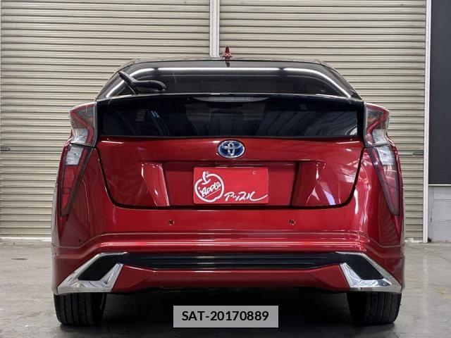 Toyota PRIUS 2016-04 7980664-11