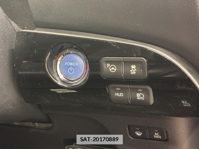 Toyota PRIUS 2016-04 7980664-27