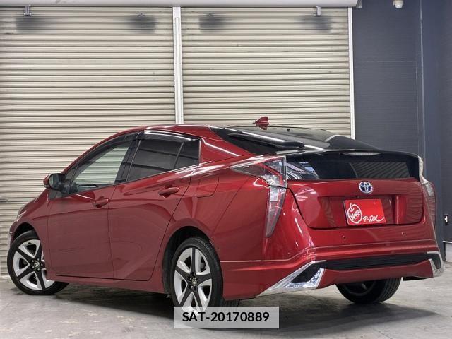 Toyota PRIUS 2016-04 7980664-7