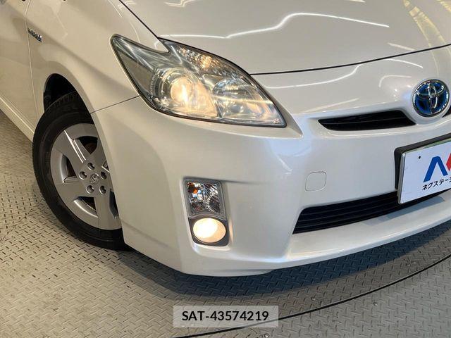 Toyota PRIUS 2009-08 7980674-11