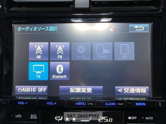 Toyota PRIUS 2016-04 7980642-17