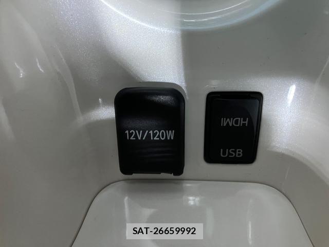 Toyota PRIUS 2016-04 7980642-21