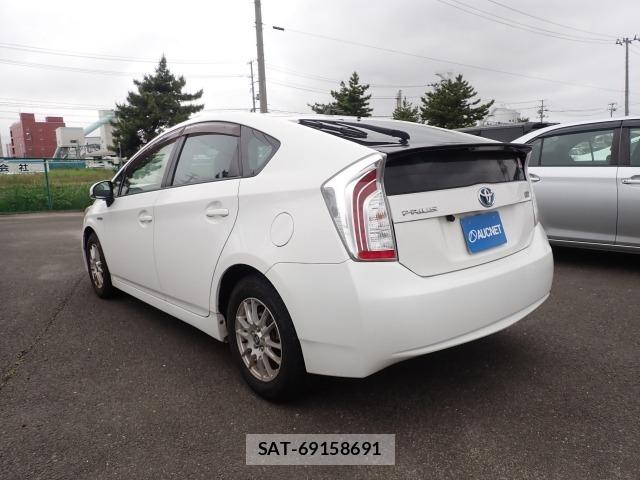 Toyota PRIUS 2015 7964705-1