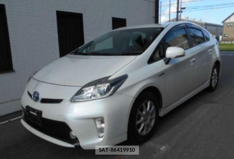 Toyota PRIUS 2015-08 8003069-0
