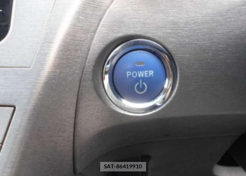 Toyota PRIUS 2015-08 8003069-15