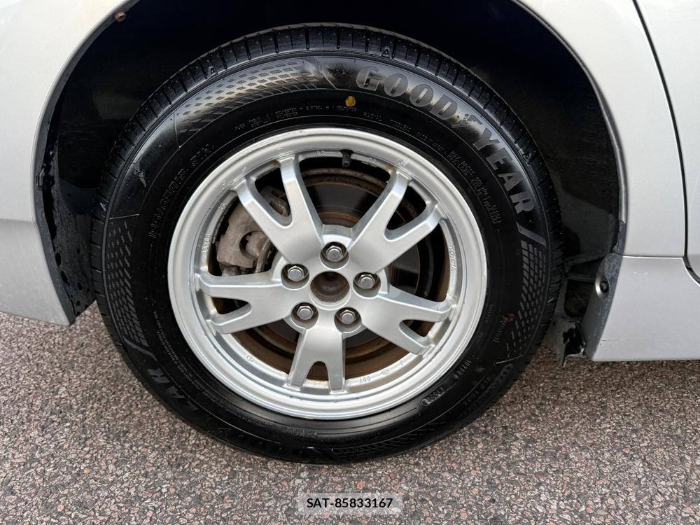Toyota PRIUS 2011-06 1295199-28