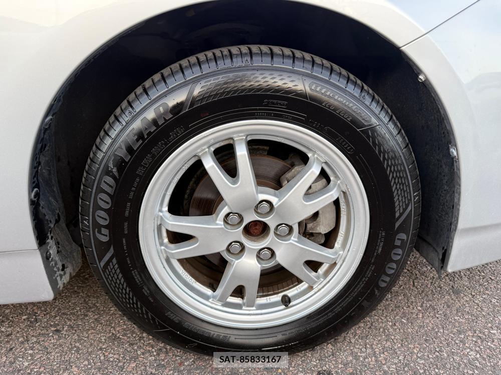 Toyota PRIUS 2011-06 1295199-29