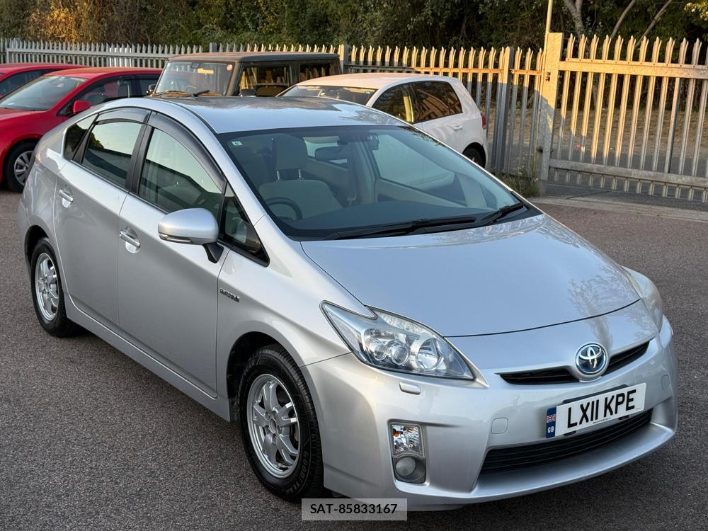 Toyota PRIUS 2011-06 1295199-5