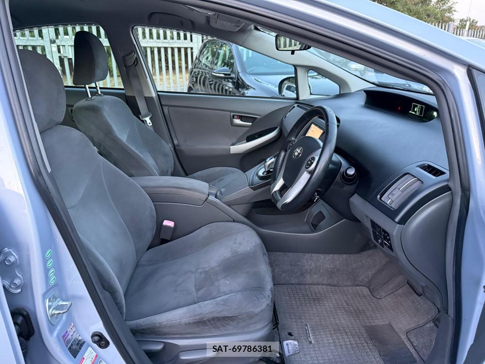 Toyota PRIUS 2009-05 1295202-10
