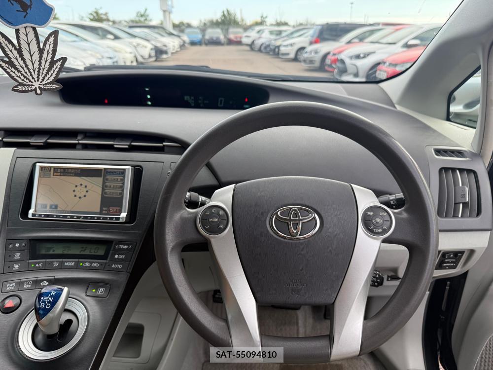 Toyota PRIUS 2010-03 1762759-11