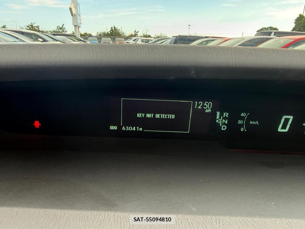 Toyota PRIUS 2010-03 1762759-13