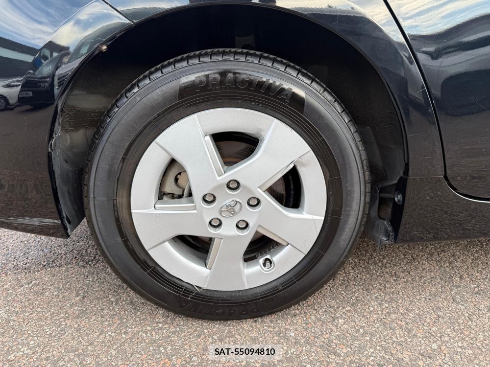 Toyota PRIUS 2010-03 1762759-24