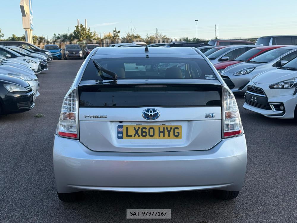 Toyota PRIUS 2011-01 1793327-3