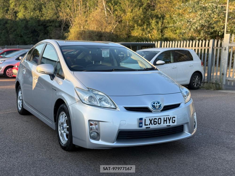 Toyota PRIUS 2011-01 1793327-6