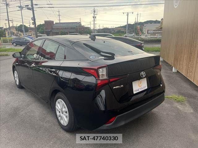 Toyota PRIUS 2020-02 8037668-17