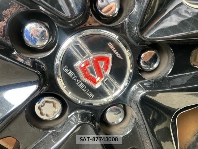 Toyota PRIUS 2019-07 8037653-11