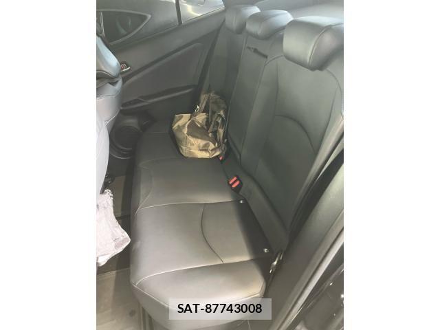 Toyota PRIUS 2019-07 8037653-15