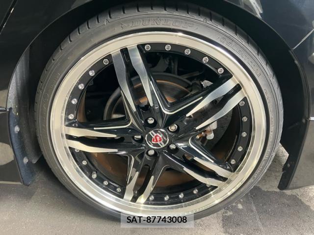 Toyota PRIUS 2019-07 8037653-8