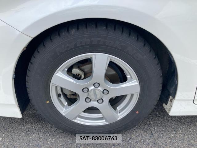 Toyota PRIUS 2015-01 8037710-9