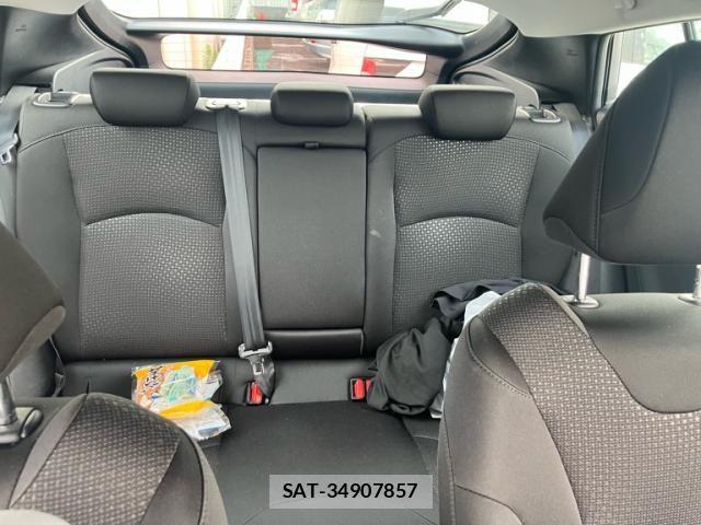 Toyota PRIUS 2019-12 8037691-12