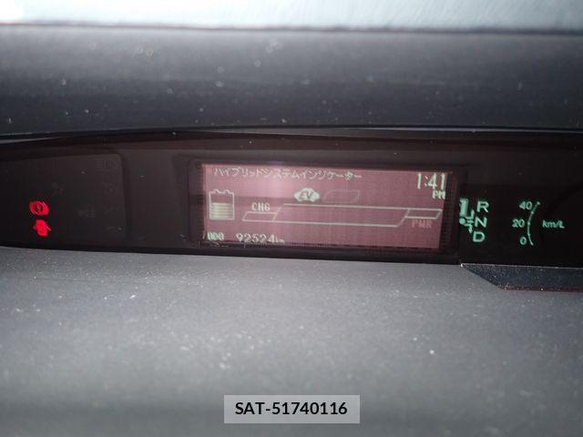 Toyota PRIUS 2015-06 8037711-12
