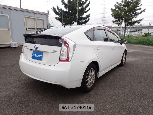 Toyota PRIUS 2015-06 8037711-8