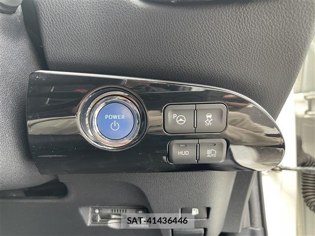 Toyota PRIUS 2016-09 8037669-11