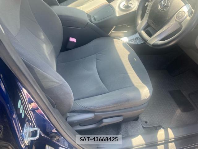 Toyota PRIUS 2010-02 8037744-12