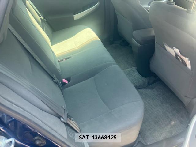 Toyota PRIUS 2010-02 8037744-14