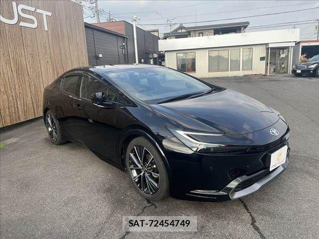 Toyota PRIUS 2023-04 8037643-11