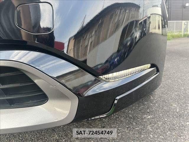 Toyota PRIUS 2023-04 8037643-19