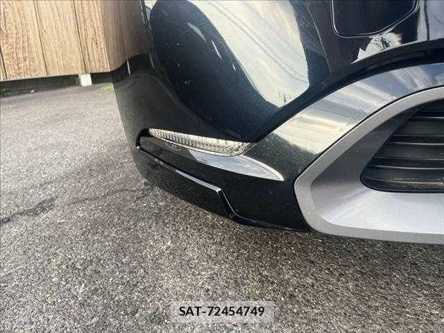 Toyota PRIUS 2023-04 8037643-20