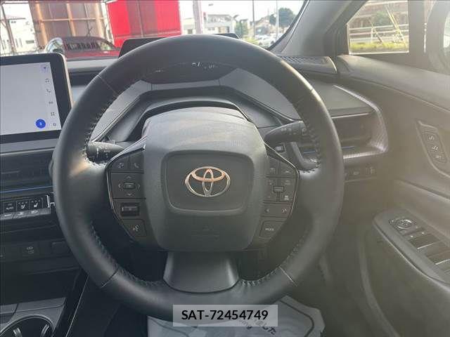 Toyota PRIUS 2023-04 8037643-6