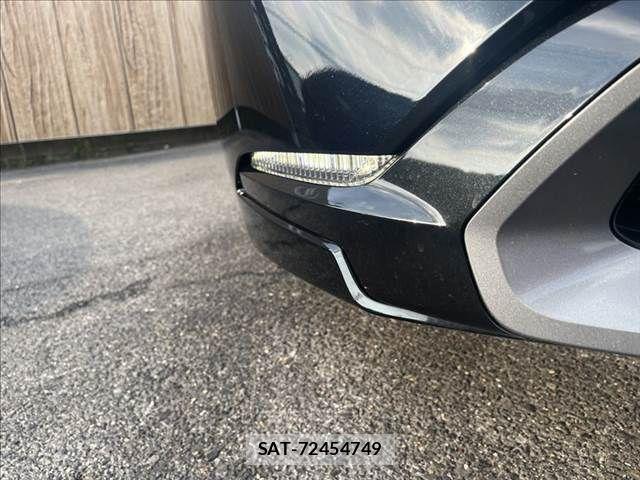 Toyota PRIUS 2023-04 8037643-8