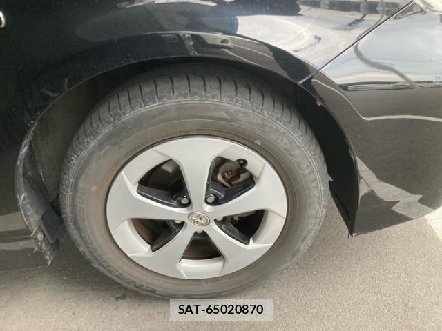 Toyota PRIUS 2013-11 8037737-8