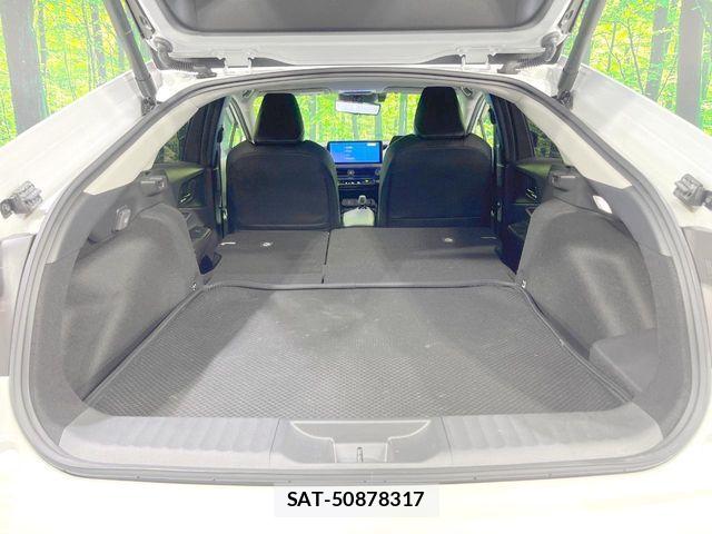 Toyota PRIUS 2023-12 8037640-9