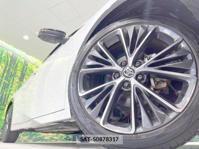 Toyota PRIUS 2023-12 8037640-12