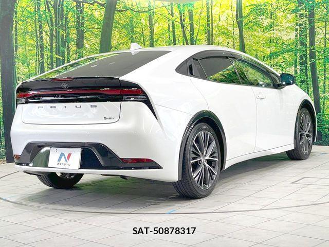 Toyota PRIUS 2023-12 8037640-16