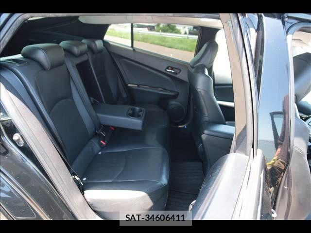 Toyota PRIUS 2020-06 8037662-15