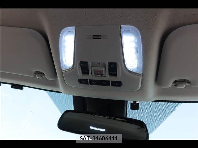 Toyota PRIUS 2020-06 8037662-27