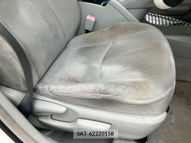Toyota PRIUS 2009-11 8037745-14