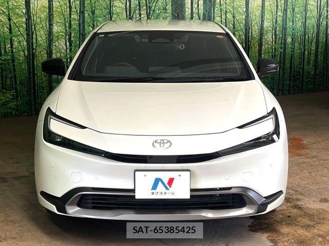 Toyota PRIUS 2023-09 8037651-9