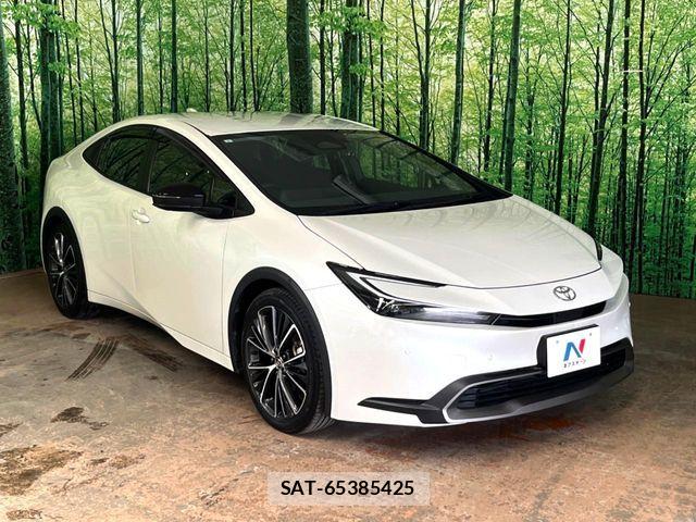 Toyota PRIUS 2023-09 8037651-11