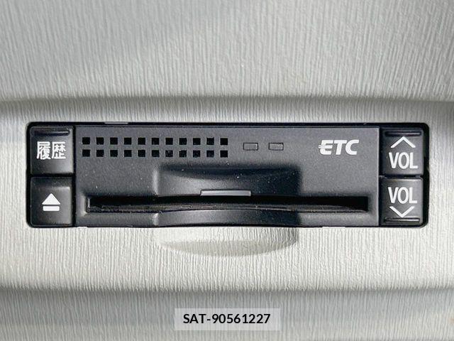 Toyota PRIUS 2009-11 8037734-6