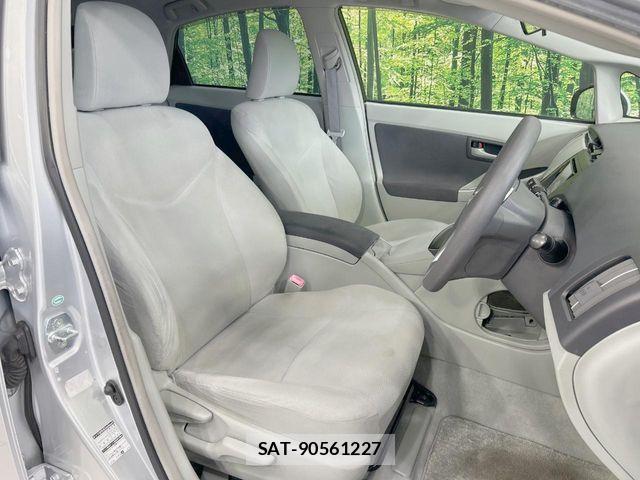 Toyota PRIUS 2009-11 8037734-7