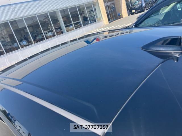 Toyota PRIUS 2018-01 8037697-5