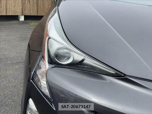 Toyota PRIUS 2018-07 8037673-22