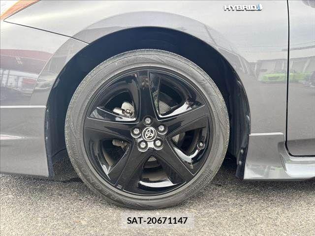 Toyota PRIUS 2018-07 8037673-28
